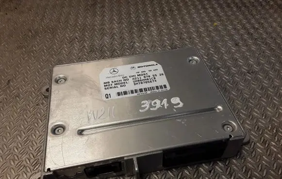 Mercedes-Benz E W211 Phone control unit/module 2118705526 A2118705526