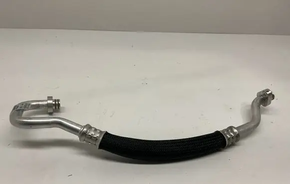 Opel Mokka B Air conditioning (A/C) pipe/hose 9829525880