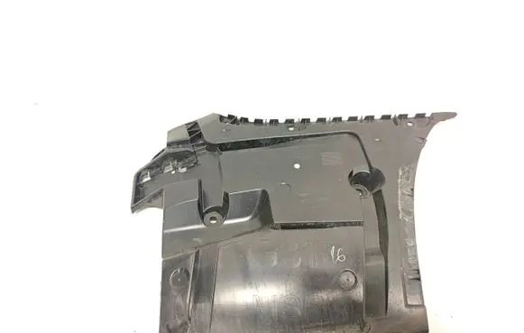 BMW 5 G30 G31 Rear bumper mounting bracket 21754011 8066752