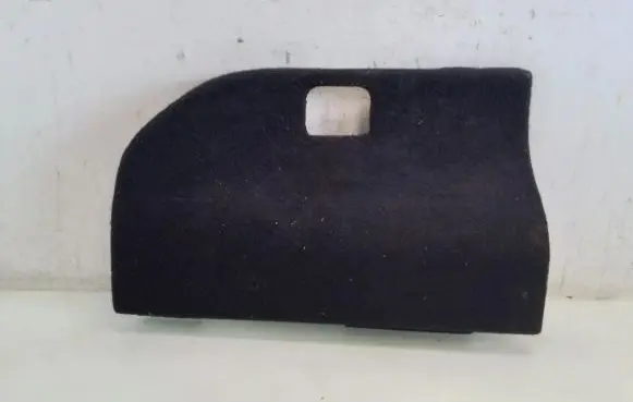 Trunk/boot lower side trim panel