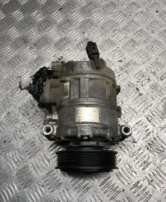 Volkswagen PASSAT B6 Air conditioning (A/C) compressor (pump) DCP32045