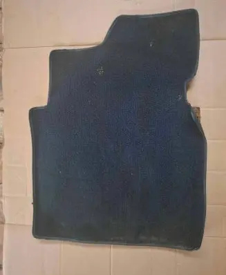 Mercedes-Benz W123 Rear floor mat 