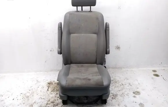 Volkswagen Transporter - Caravelle T5 Front driver seat 