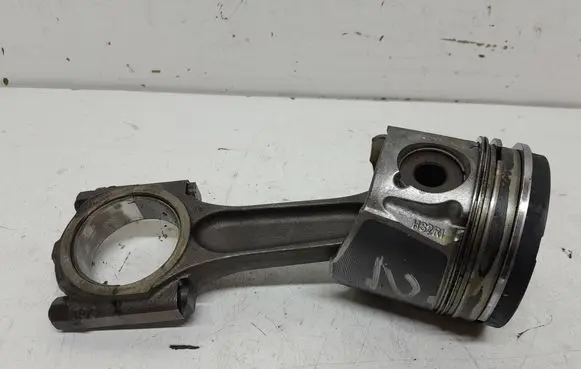 Volvo V50 Piston with connecting rod HS2RI 085190