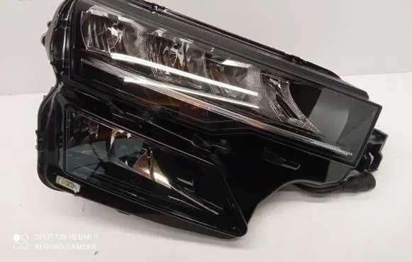 Skoda Karoq Headlight/headlamp 57B941010 0022563408