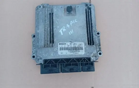 Renault Trafic III (X82) Engine control unit/module ECU 237103984R