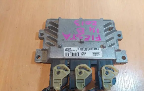 Ford Fiesta Engine control unit/module ECU BV21-12A650-GD S180047036D EMS2102