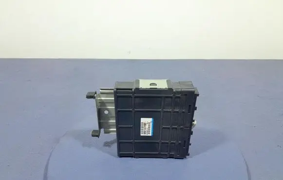 Mitsubishi Outlander Engine control unit/module ECU MN147192