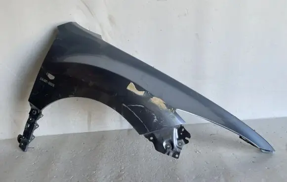Mazda 6 Fender
