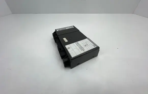 Jaguar XK8 - XKR Door central lock control unit/module LJE2600BC