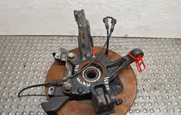 Renault Clio IV Front wheel hub spindle knuckle S25056031 400145894R