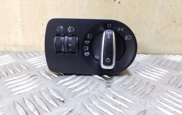 Light switch