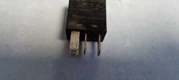 Volvo XC90 Other relay 9441161 A4001-X40