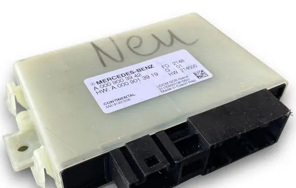 Mercedes-Benz C W206 Central body control module A0009003942
