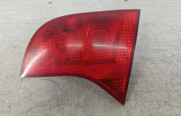 Audi A4 S4 B7 8E 8H Tailgate rear/tail lights 8E9945094
