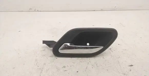 BMW 7 E38 Front door interior handle 8125515