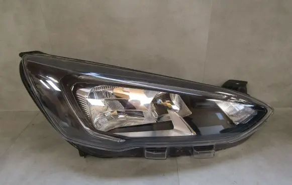 Ford Focus Headlight/headlamp VX7B13E014C MX7B13E014CC