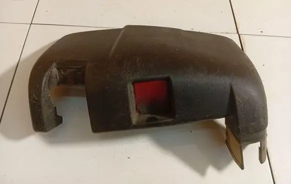 Rear bumper corner part panel trim