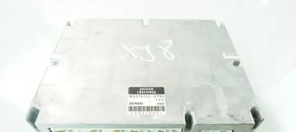 Jaguar XJ X308 Engine control unit/module ECU MB079700-8790