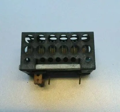 Ford Fiesta Heater blower motor/fan resistor 18B647