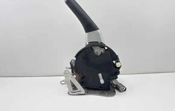 Toyota Auris 150 Hand brake release handle 11329289 A011011