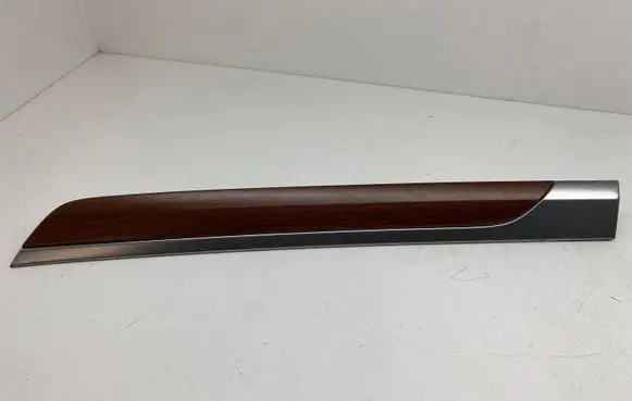 Mitsubishi Pajero Dashboard trim 8055A012