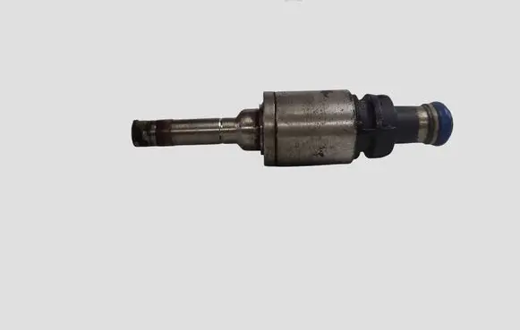 Nissan Juke I F15 Fuel injector 166001KC0A