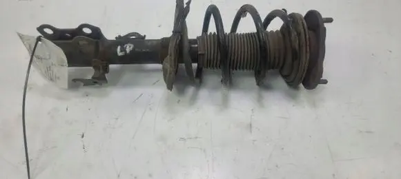 Toyota Auris 150 Front shock absorber/damper