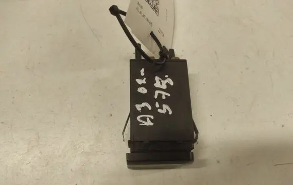 Audi A3 S3 8L Windscreen/window heater switch 8L0941503A