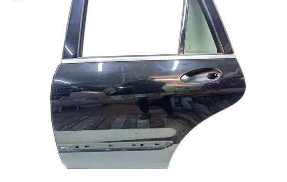 Mercedes-Benz R W251 Rear door 0561002 C197