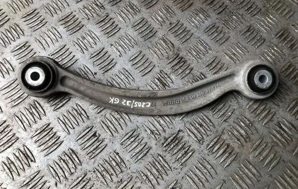 Mercedes-Benz C W205 Rear control arm