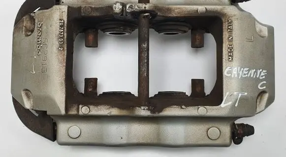 Porsche Cayenne (9PA) Rear brake caliper