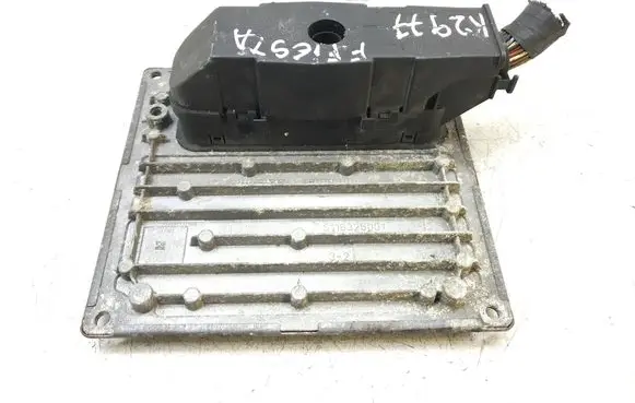 Ford Fiesta Engine control unit/module 6s6112a650fd K2977