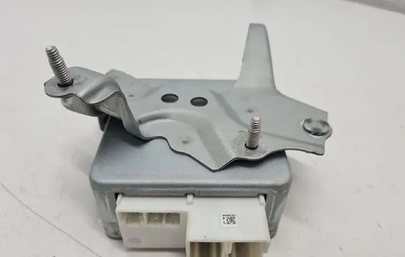 Toyota Yaris Power steering control unit/module 896500D110 6900001067 1129001331