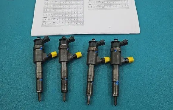 Peugeot 207 Fuel injectors set 0445110252 IMPRK1585569