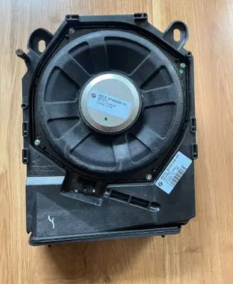 BMW 3 E92 E93 Subwoofer speaker 9143144 65139143144 65139144202