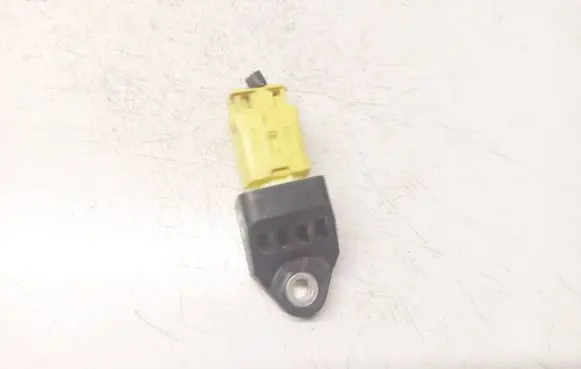 Toyota RAV 4 (XA30) Airbag deployment crash/impact sensor 8983133020