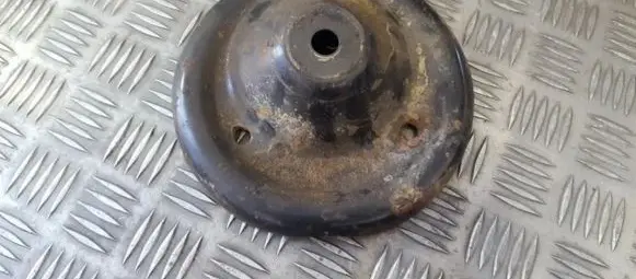Subaru Legacy Coil spring mount 