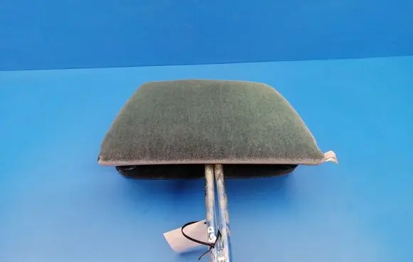 Volvo 760 Rear seat headrest 