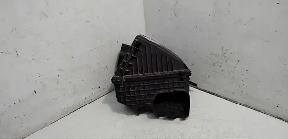 Renault Espace - Grand espace IV Air filter box 8200022518 8200098984B