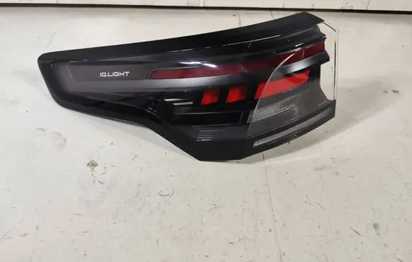 Volkswagen Tiguan Rear/tail lights 571945207 824701