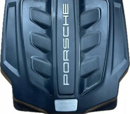 Porsche Macan (95B) Engine cover (trim) 95B103925D