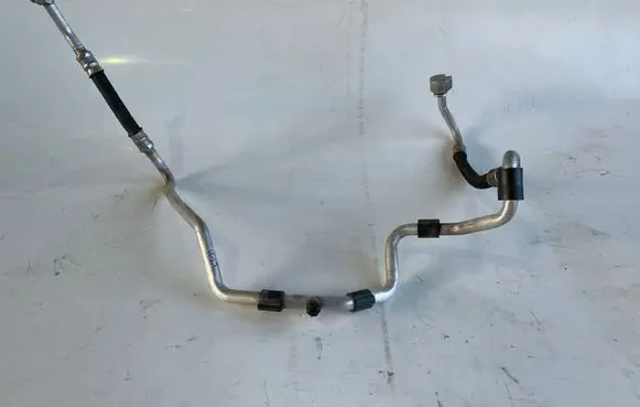 Volkswagen Scirocco Air conditioning (A/C) pipe/hose 1K0820743