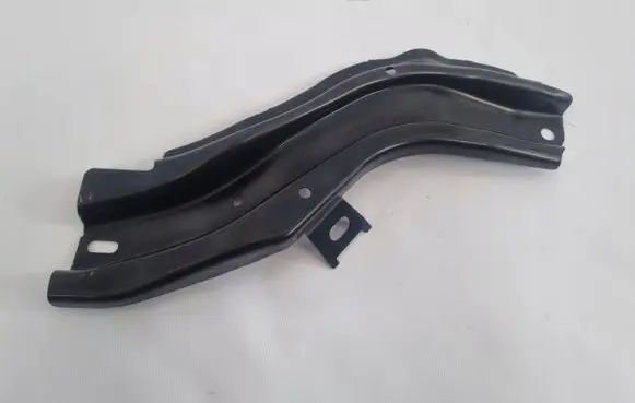 Audi Q5 SQ5 Radiator support slam panel bracket 80A803528