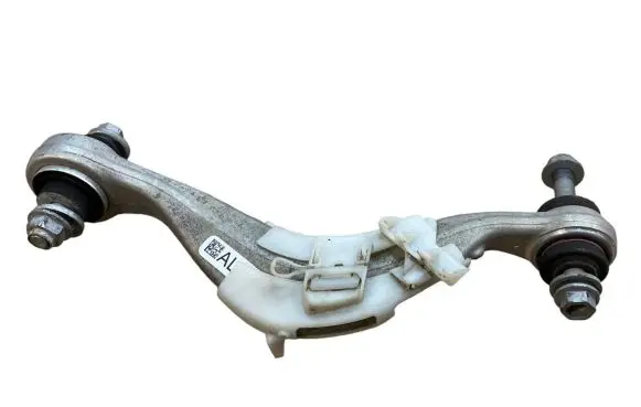 Rear control arm