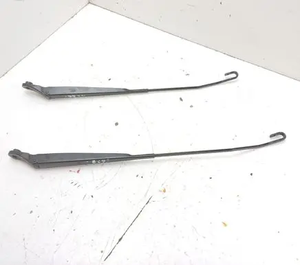 Renault Kangoo II Front wiper blade arm 8200409696 8200409694