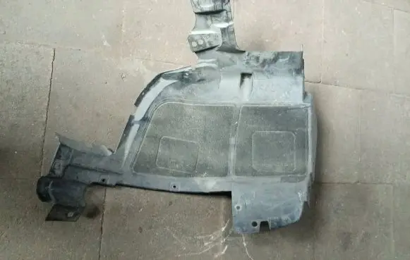 BMW X5 F15 Front wheel arch liner splash guards 18311410