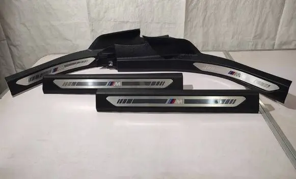 BMW X5 G05 Rear sill trim cover 7434244 7434243 091011124