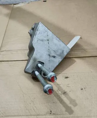 Hyundai Tucson LM Engine mounting bracket 21830D7000