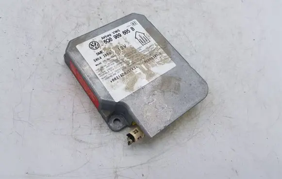 Volkswagen PASSAT B5 Airbag control unit/module 6Q0909605B